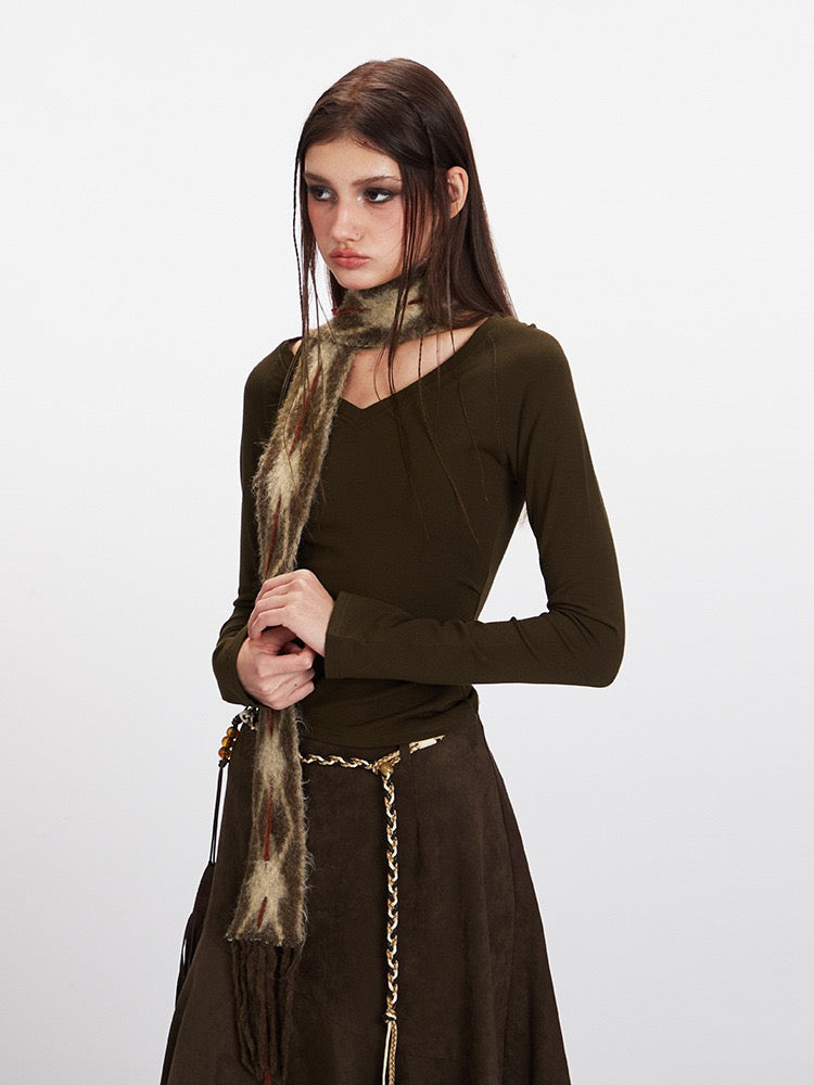 Archive Essential V-Neck Long Sleeve Top